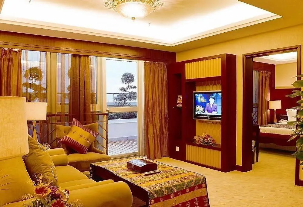 Tibet Hotel Zhuhai 4*,  China